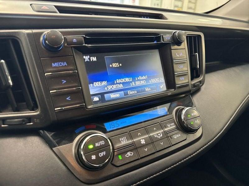 Toyota RAV4 2.0 D-4D (124CV) MT STYLE