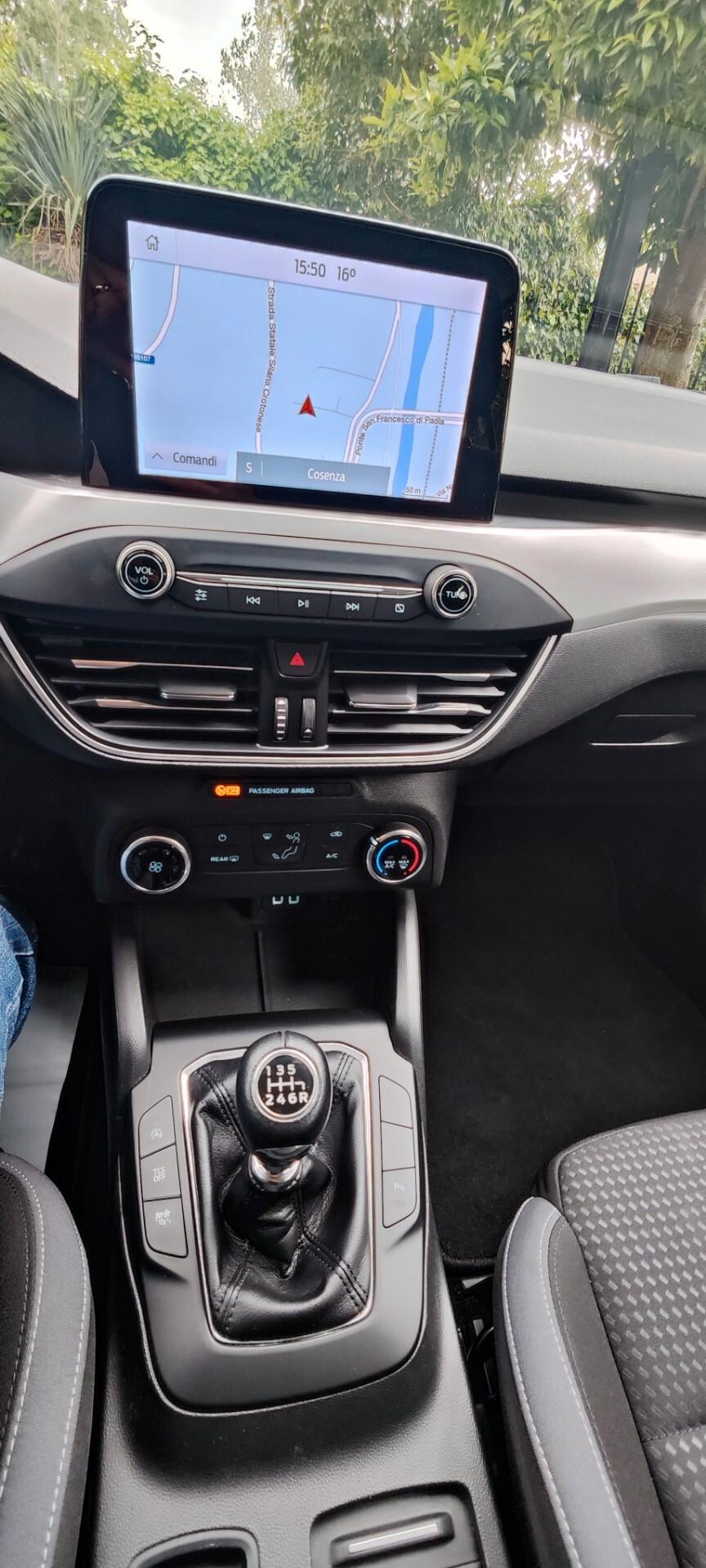 Ford Focus 1.0 EcoBoost Hybrid 125 CV SW Business