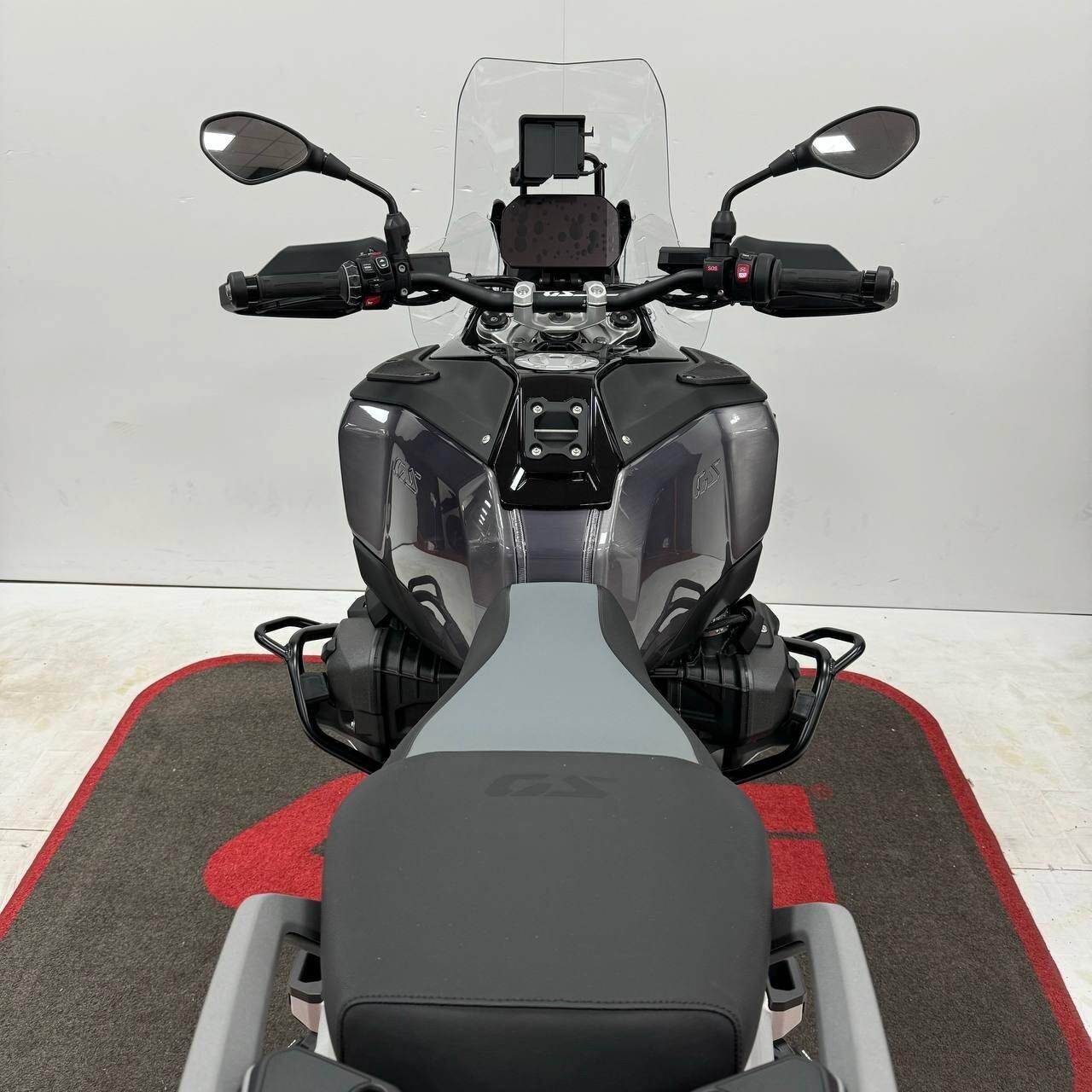 BMW R 1300 GS Adventure Triple Black *DA 260eu