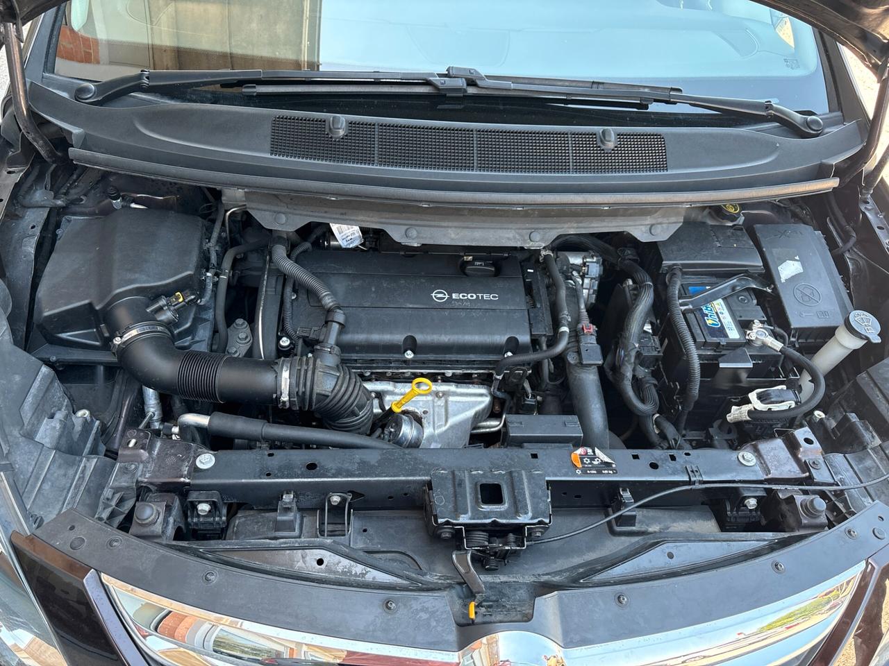 Opel Zafira Tourer 1.6 Turbo EcoM 150CV