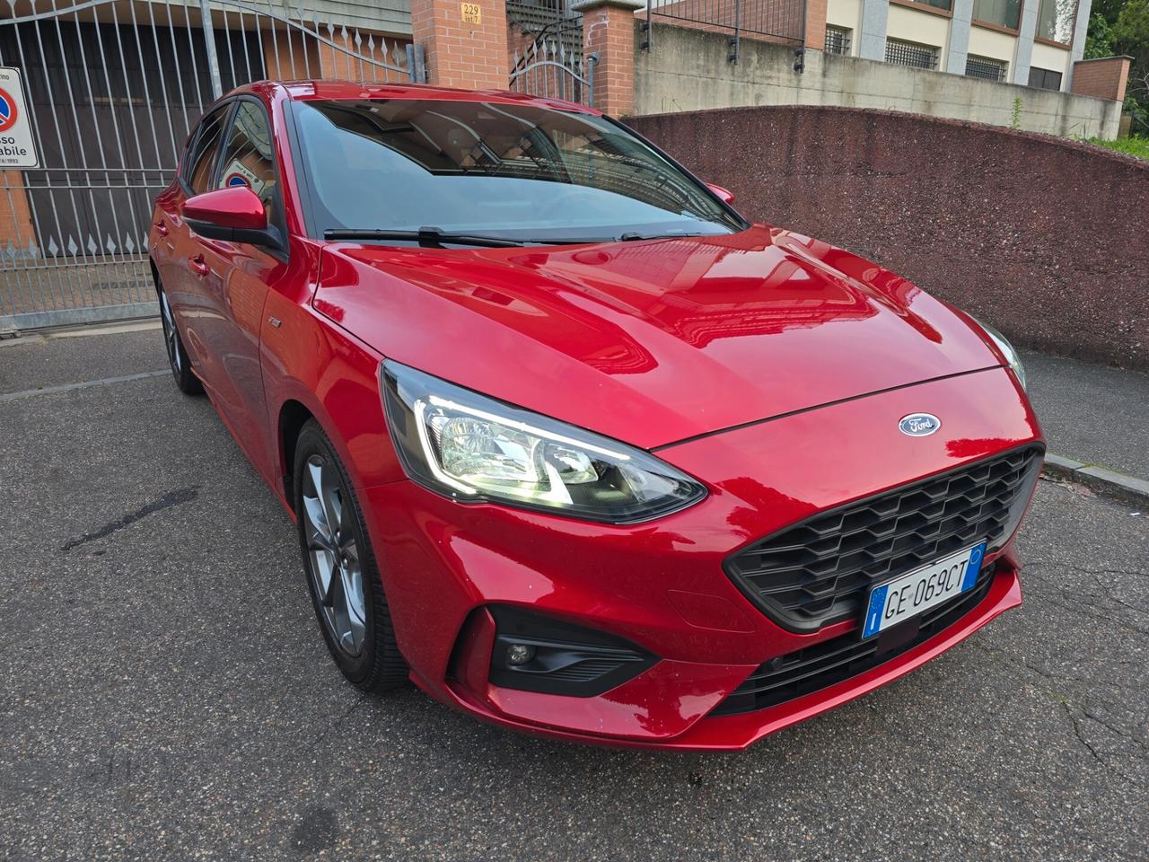 FORD Focus ST-Line 1.0 (125CV) Ecoboost Hybrid