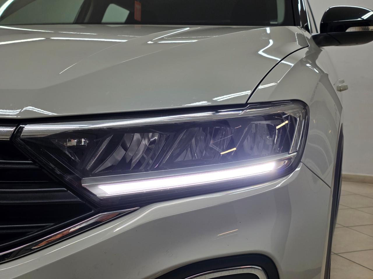 VOLKSWAGEN T-ROC MY23 1.0 TSI LIFE RESTYLING