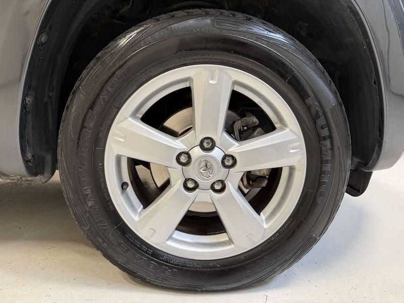 Toyota RAV4 RAV4 Crossover 2.2 d-cat Luxury 177cv