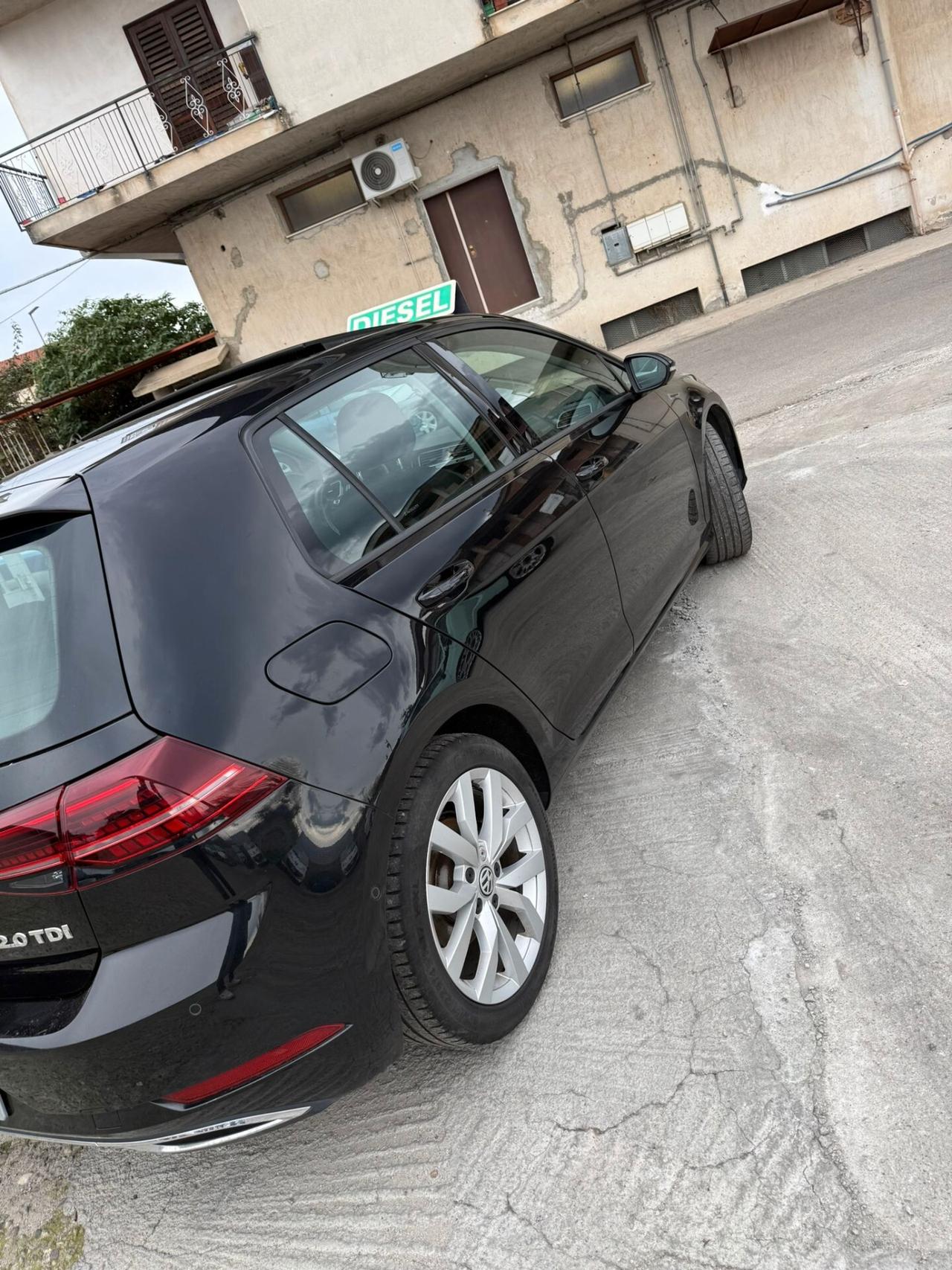 Volkswagen Golf 2.0 TDI 5p. Highline BlueMotion Technology