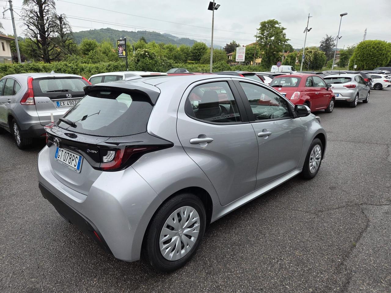 Toyota Yaris 1.5 Hybrid 5 porte Active FULL-HYBRID *NEOPATENTATO*