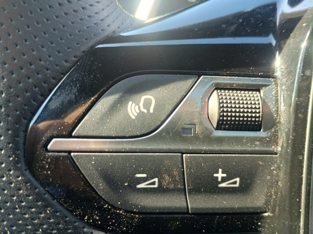 Peugeot 208 1.2 100cv EAT8 5 porte GT