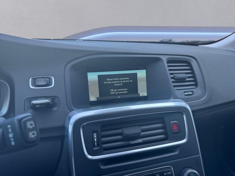 VOLVO V60 D2 GEARTRONIC KINETIC