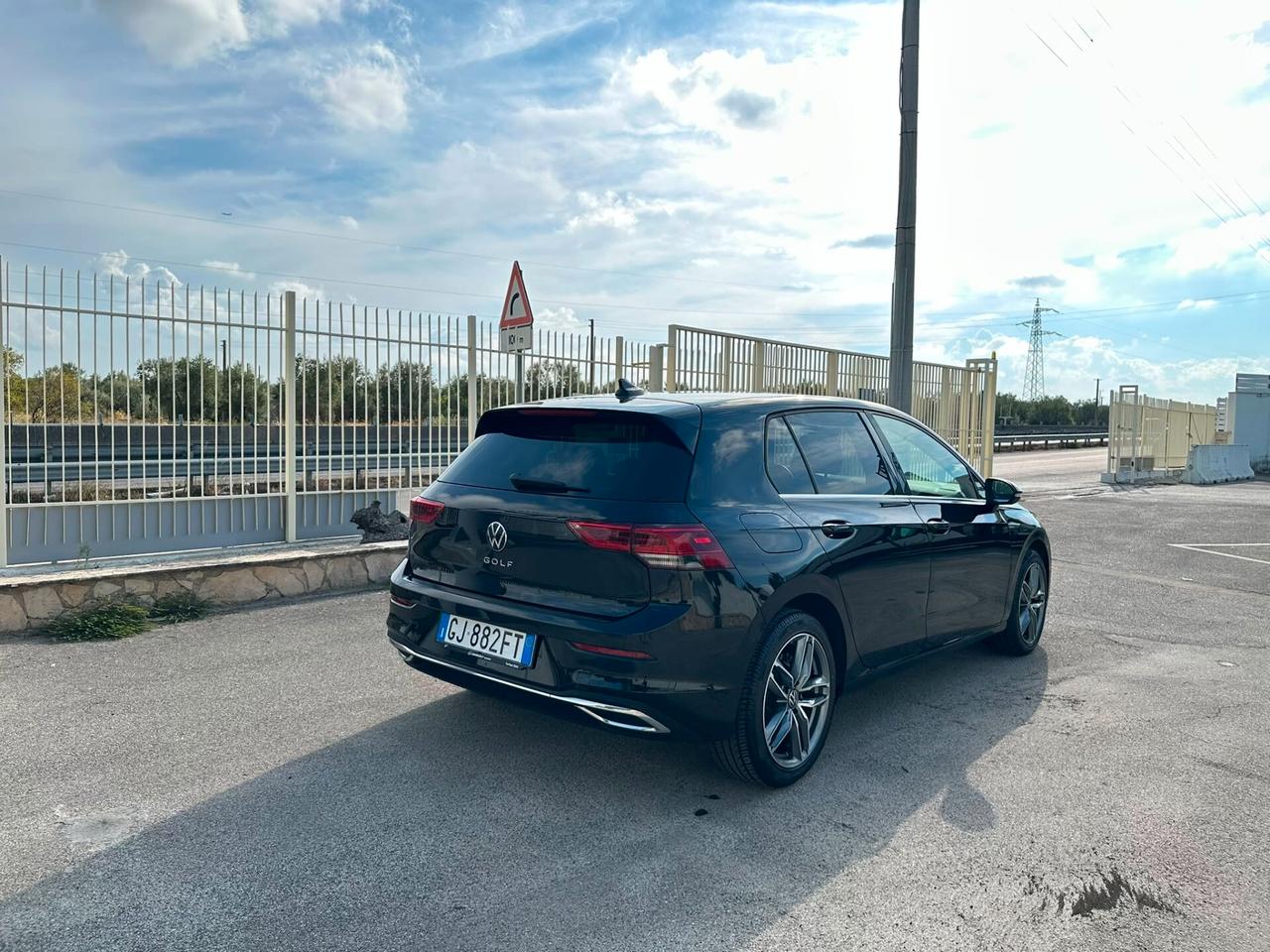 VOLKSWAGEN GOLF 1.5 TGI DSG Style