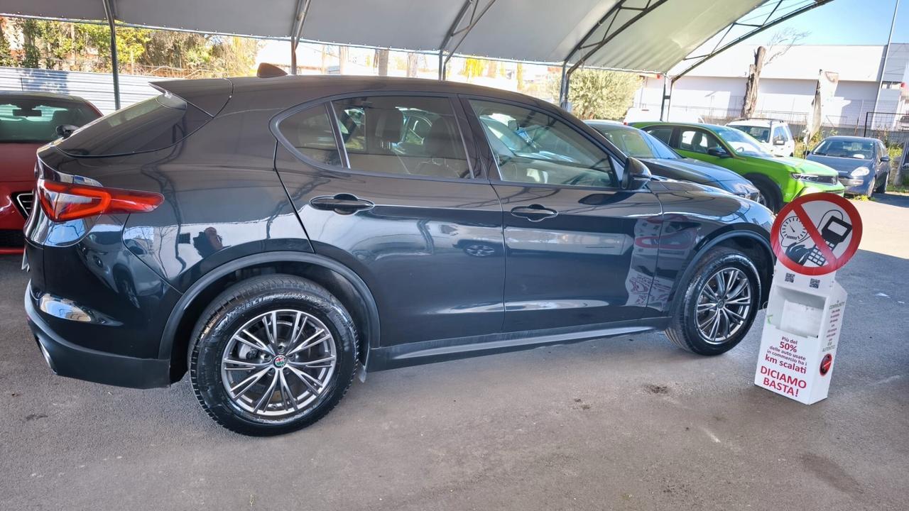 Alfa Romeo Stelvio 2.2 Turbodiesel 190 CV AT8 Q4 Super