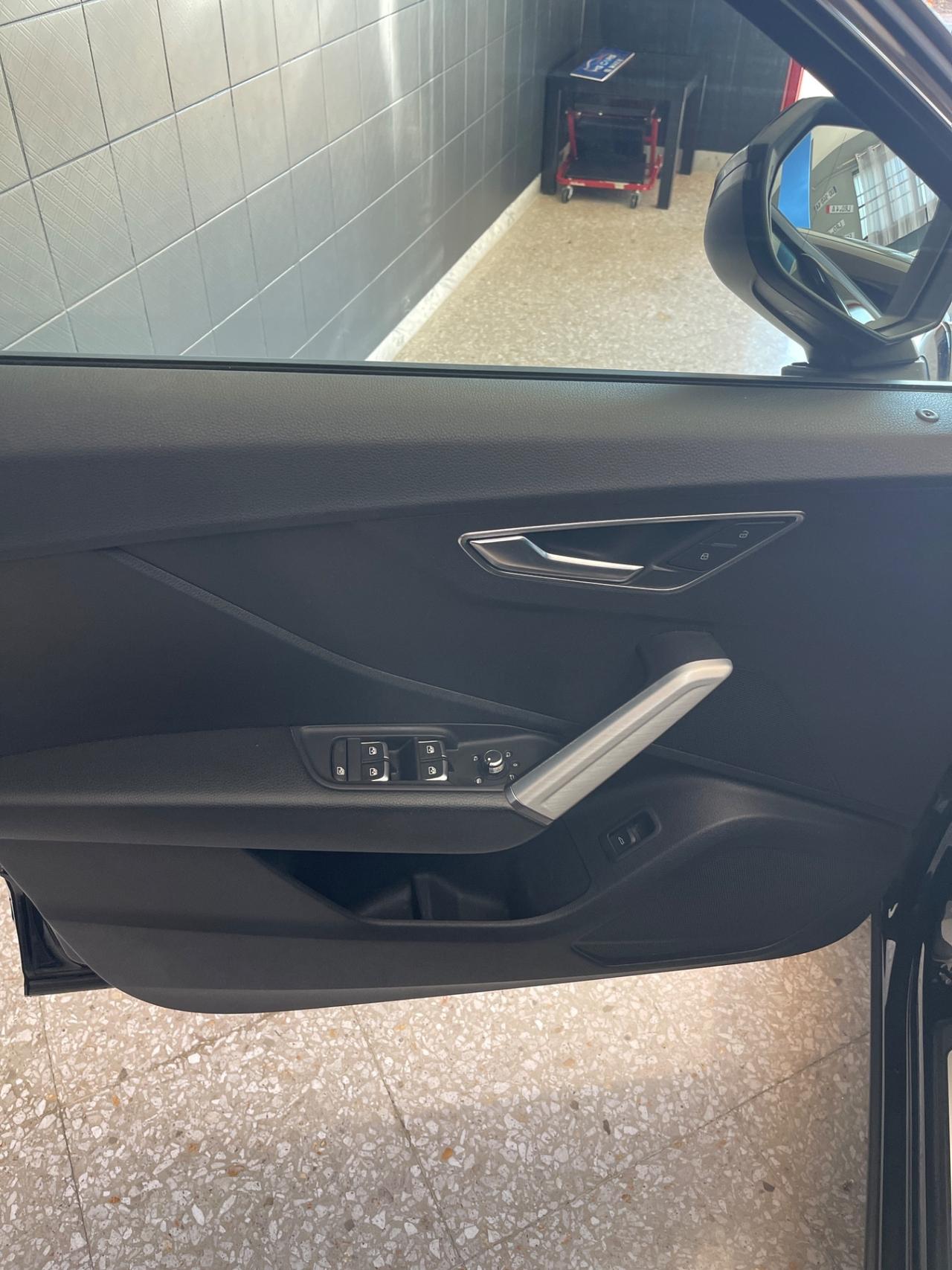 Audi Q2 30 TDI S line Edition