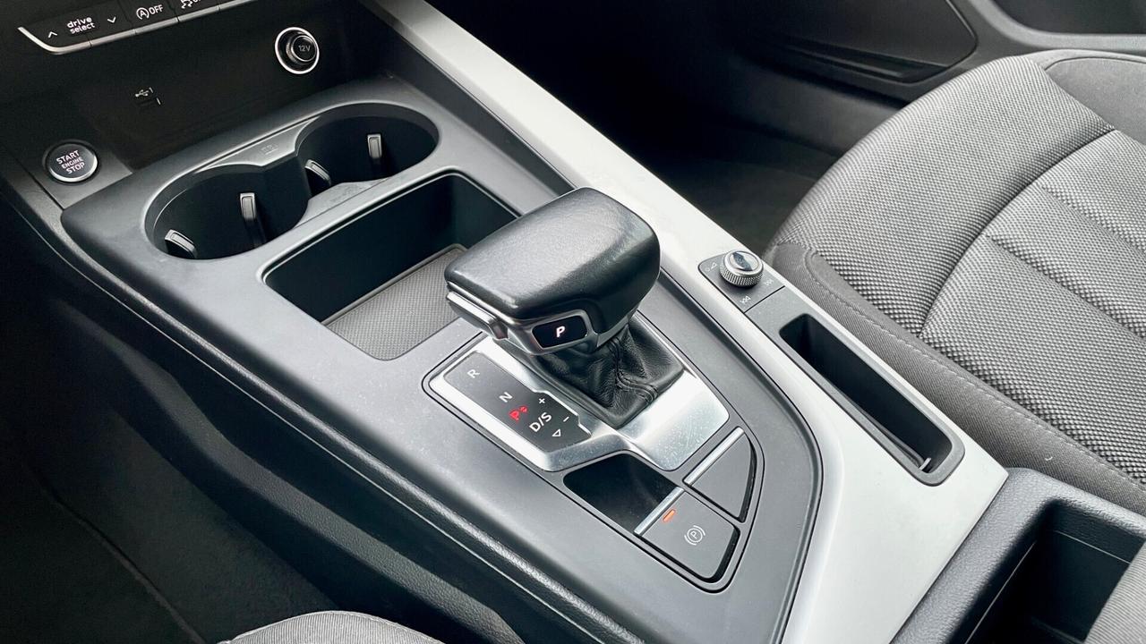 Audi A4 AUDI A4 AVANT 35 TDI S-TRONIC 163CV
