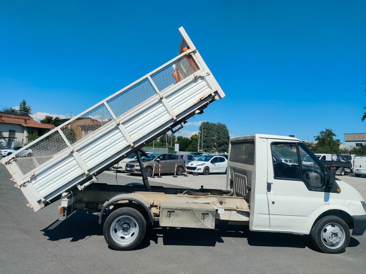Ford Transit 350M 2.4 TDCi Cabinato RIBALTABILE TRILATERALE MOTORE NUOVO