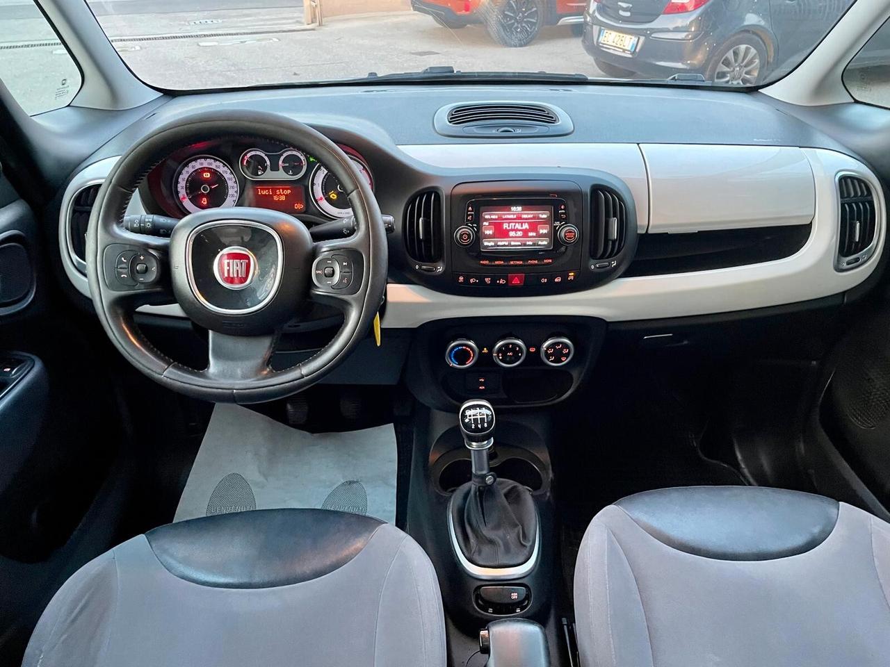 Fiat 500L Living 1.6 MJT 105cv Pop Star