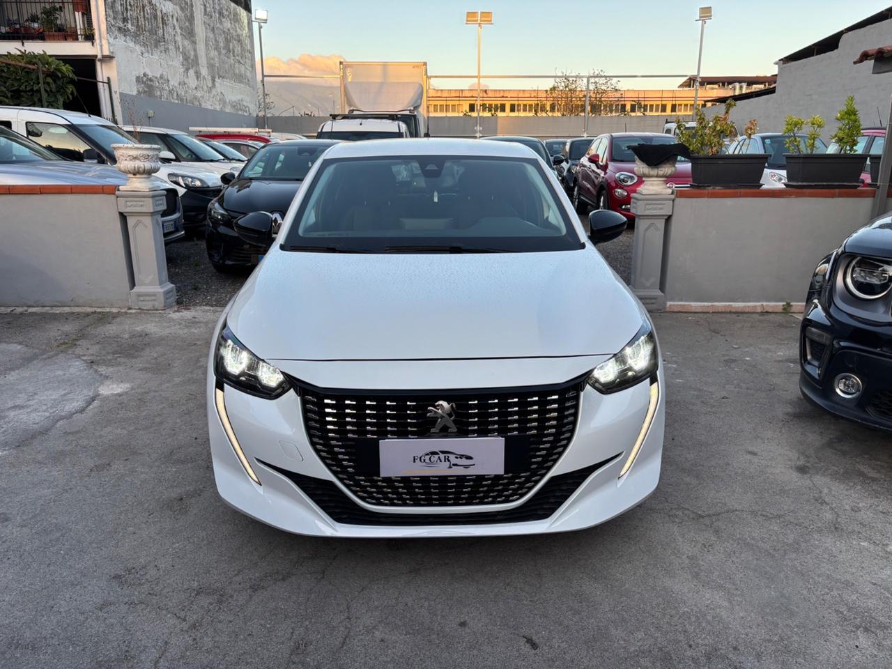 Peugeot 208 PureTech 100 Stop&Start EAT8 5 porte Allure