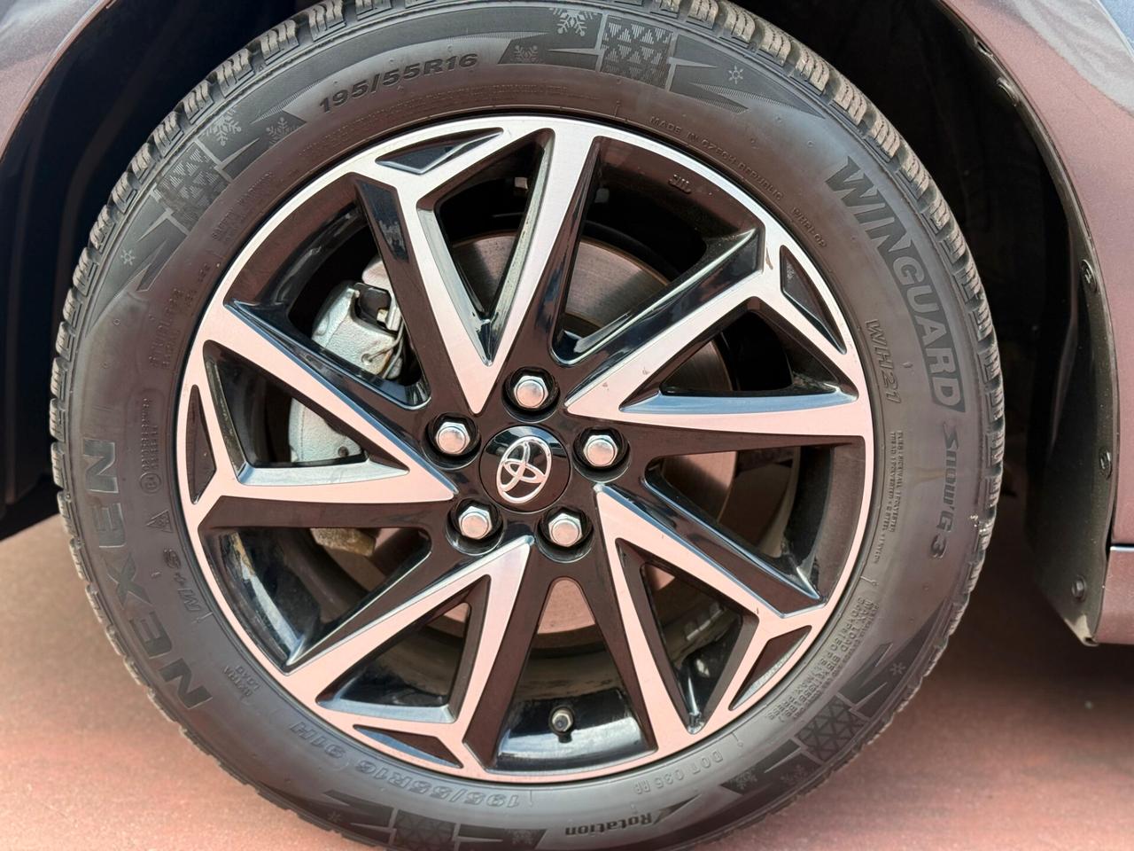 YARIS FULL HYBRID TREND SENZA OBBLIGO FINANZIAMENTO