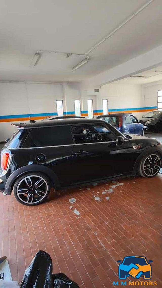 MINI John Cooper Works 2.0 John Cooper Works Hype