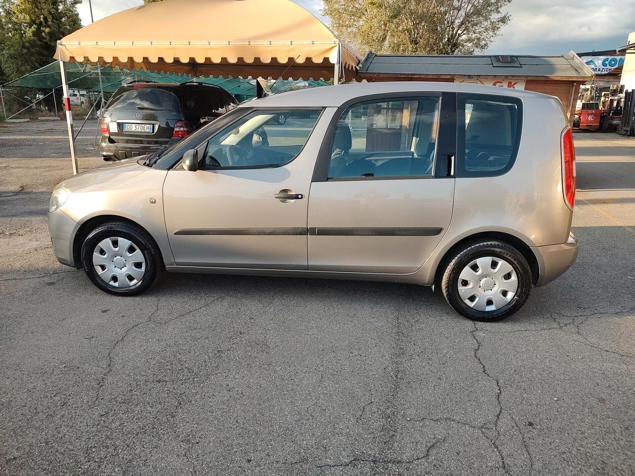 Skoda Roomster 1.2 12V 70CV Style GPLine, OK NEOPATENTATI