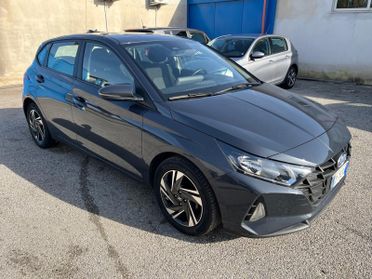 Hyundai i20-1.2 benz-full-2023
