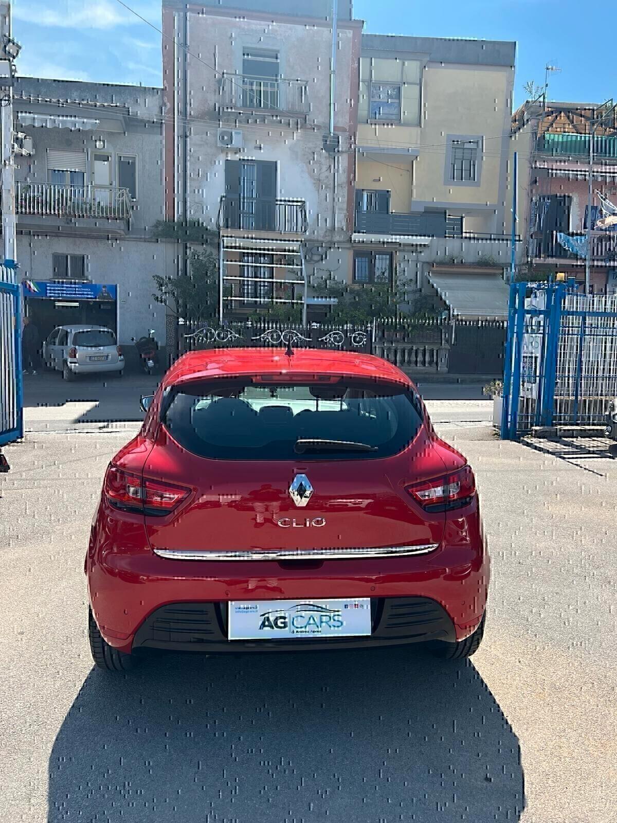 Renault Clio dCi 8V 90 CV 5 porte