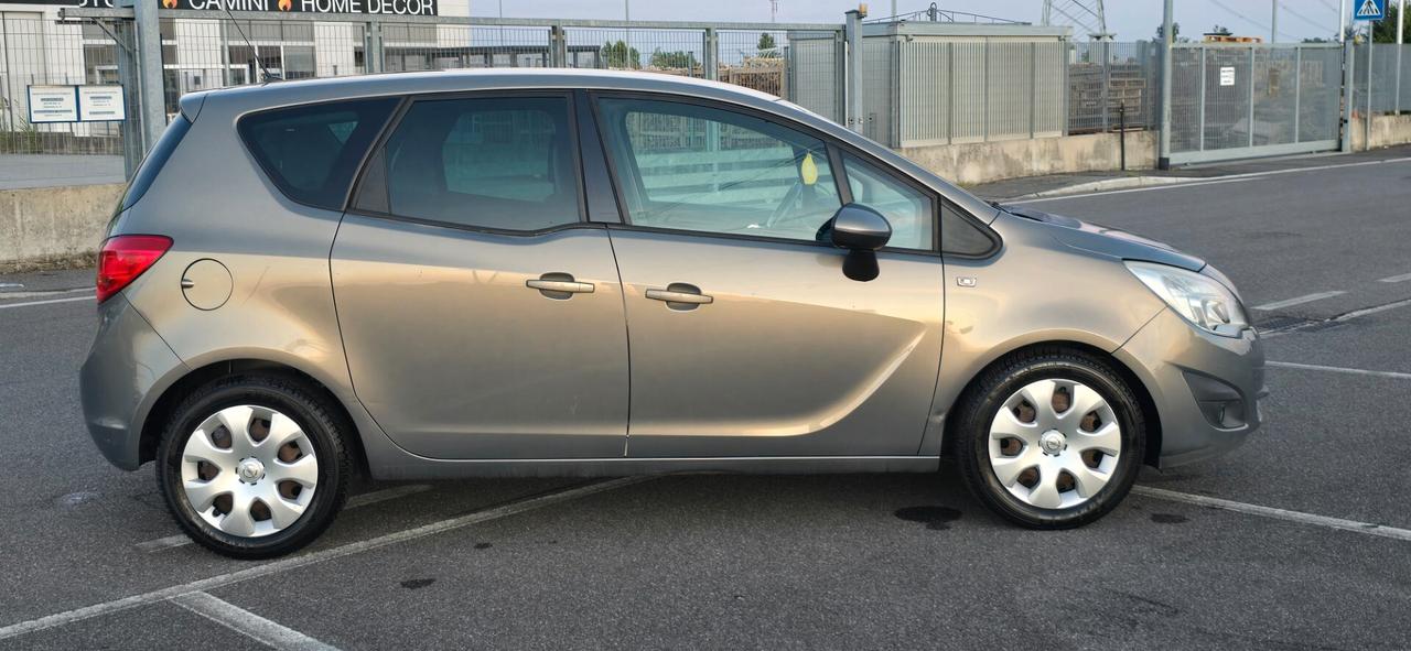 Opel Meriva 1.3 CDTI 95CV ecoFLEX Elective