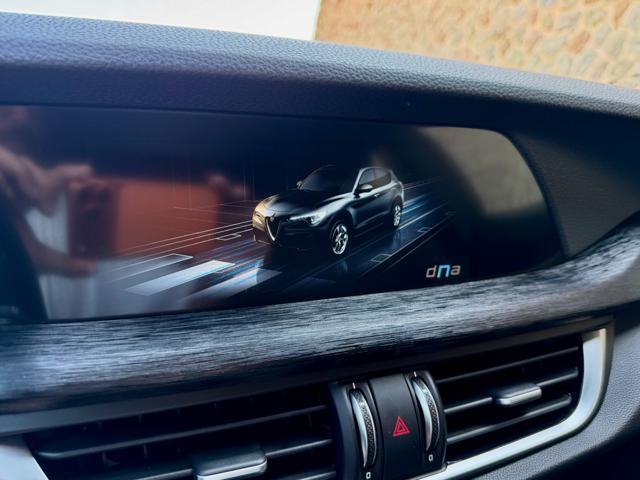 ALFA ROMEO Stelvio 190CV Q4 19'' BLACK+RETROCAMERA+2PDC+PACKBLACK