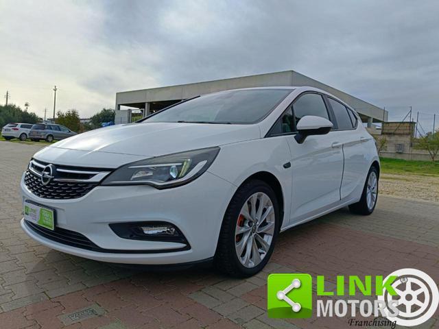 OPEL Astra 1.6 CDTi 110CV 5 porte Premium NEOPATENTATI