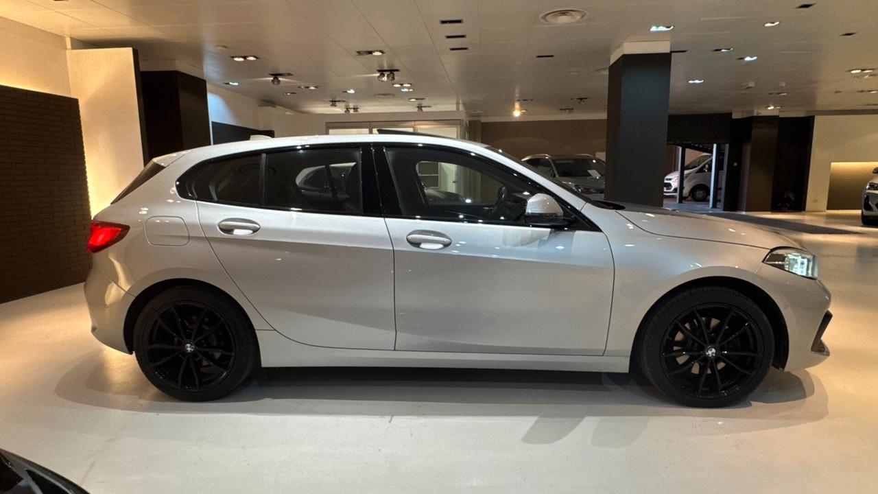 BMW 118D ADVANTAGE 150CV- 2020