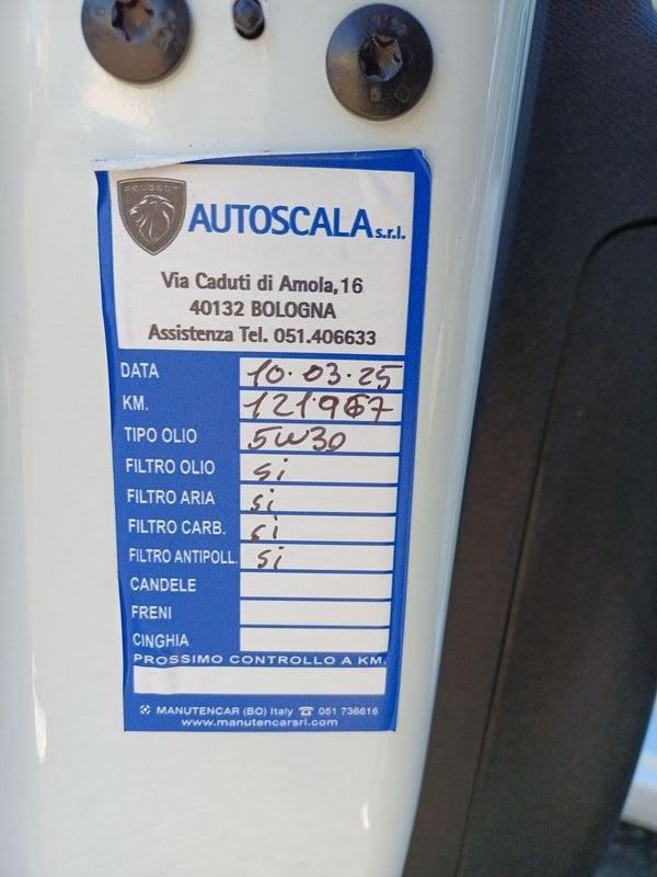Peugeot 308 308 5p 1.5 bluehdi Allure s&s 130cv GARANZIA