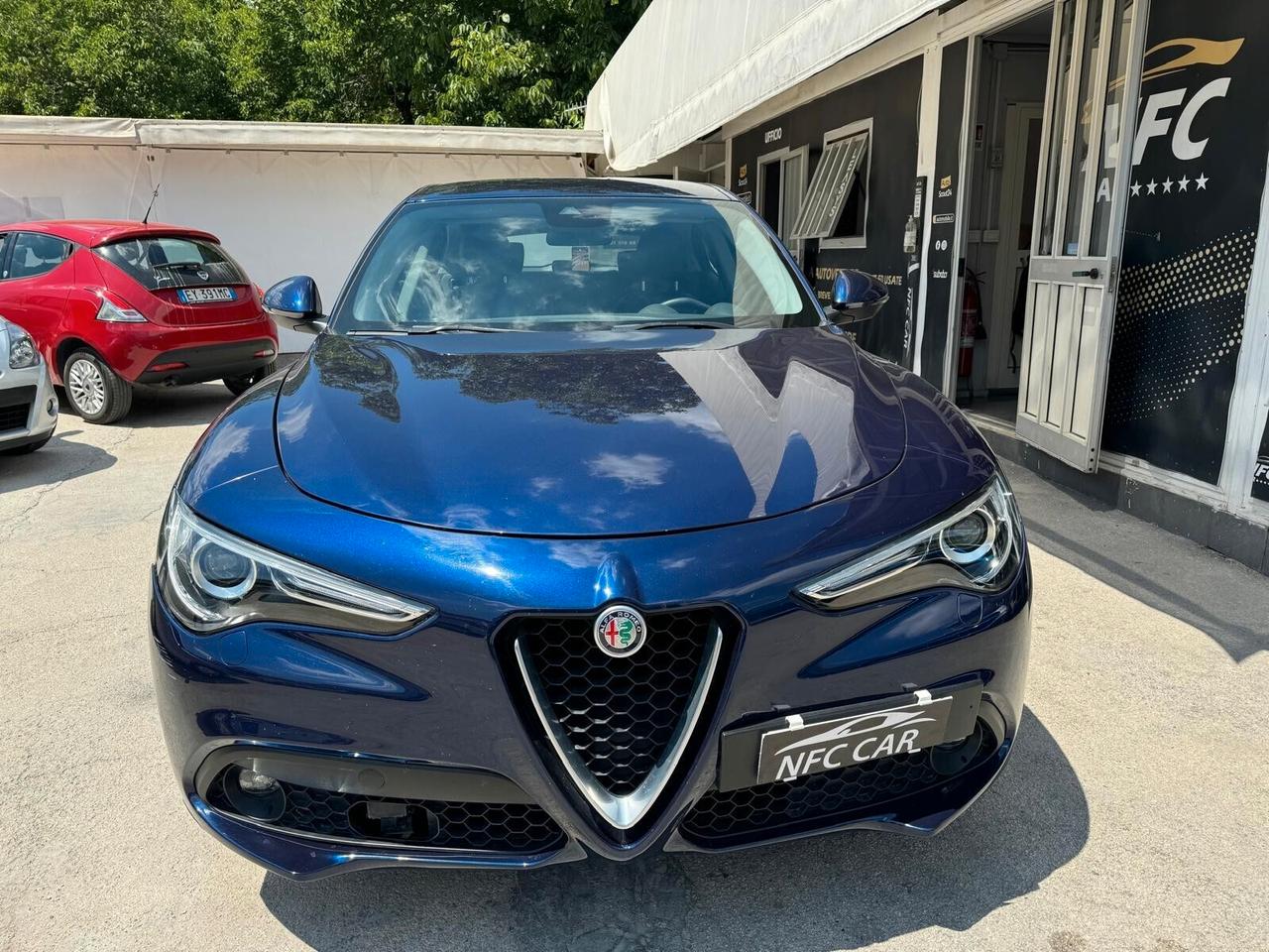 Alfa Romeo Stelvio 2.2 Turbodiesel 180 CV AT8 RWD Super