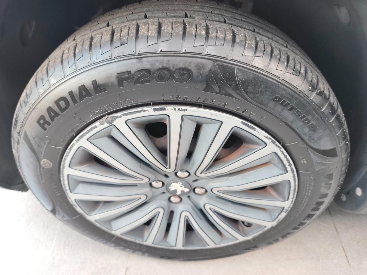 Peugeot 2008 1.6 BlueHDi EURO6