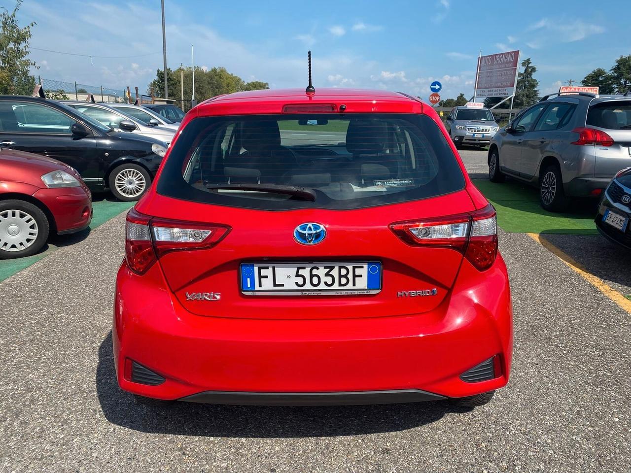 Toyota Yaris 1.5 Hybrid 5 porte Cool