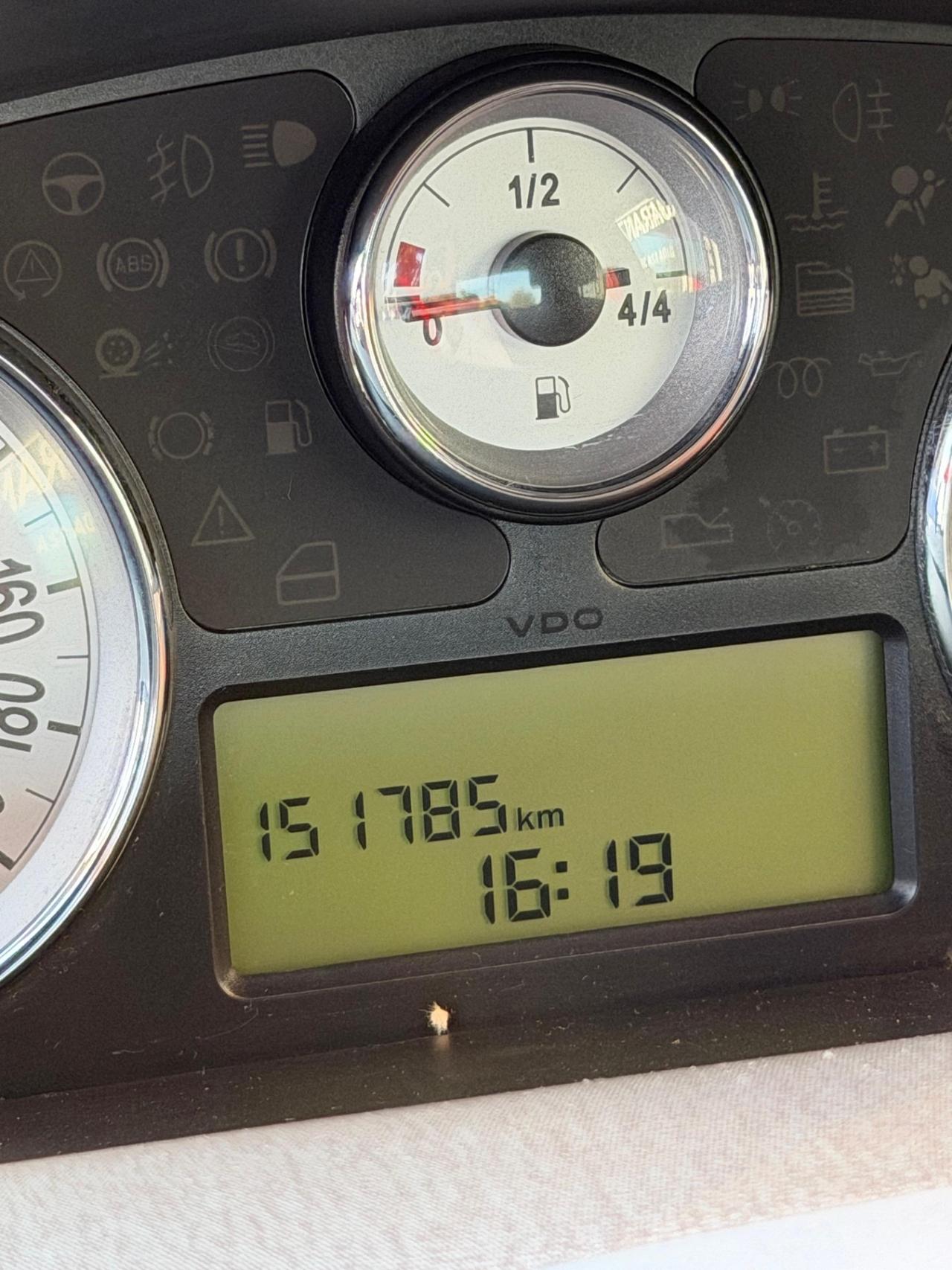 Lancia Ypsilon 1.4 Argento Ecochic GPL
