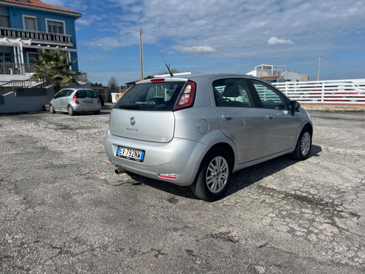 Fiat Punto 1.3 MJT II 75 CV 5 porte Lounge neo p ok