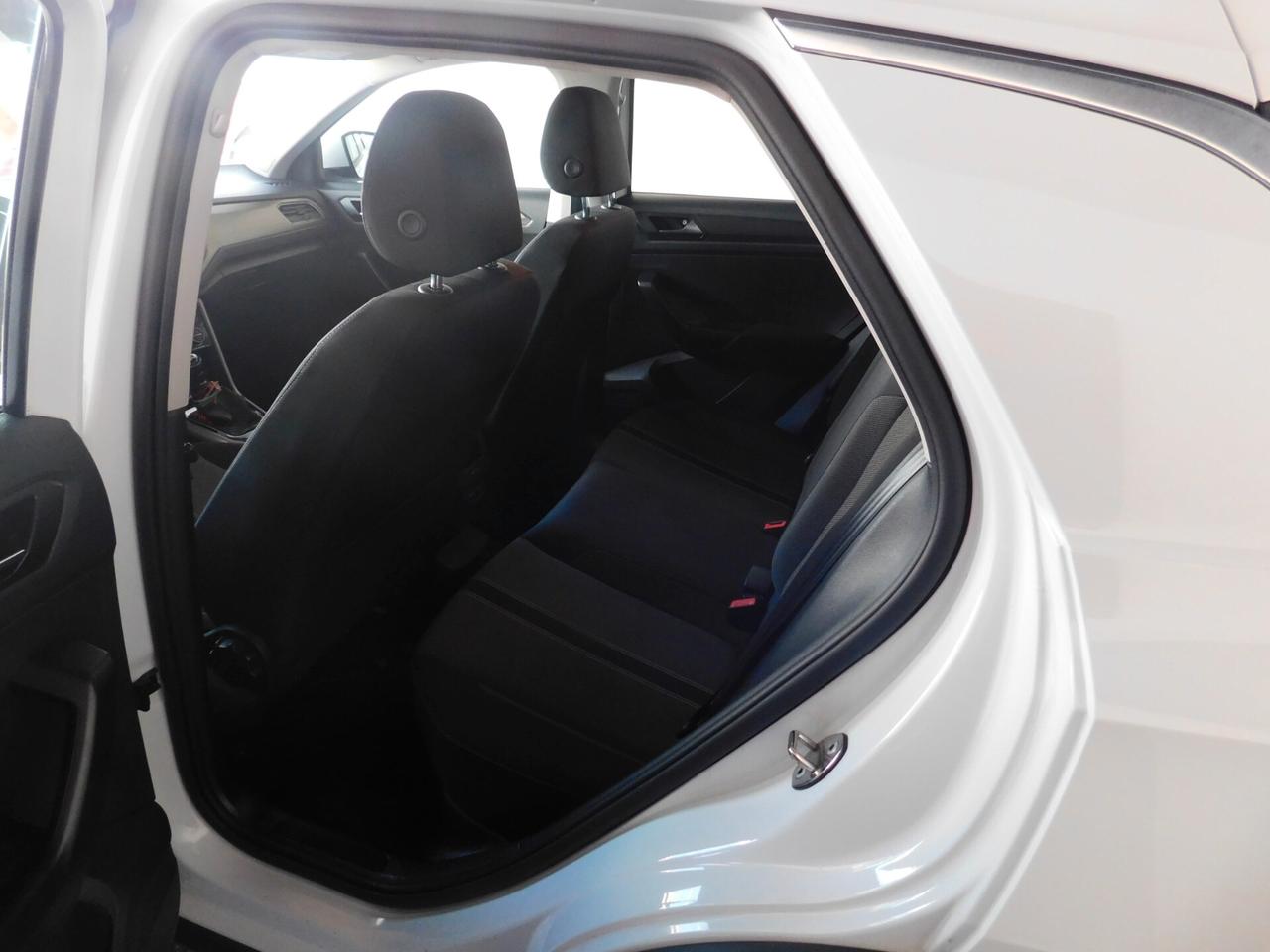 Volkswagen T-Roc 1.6 TDI SCR Business BlueMotion Technology