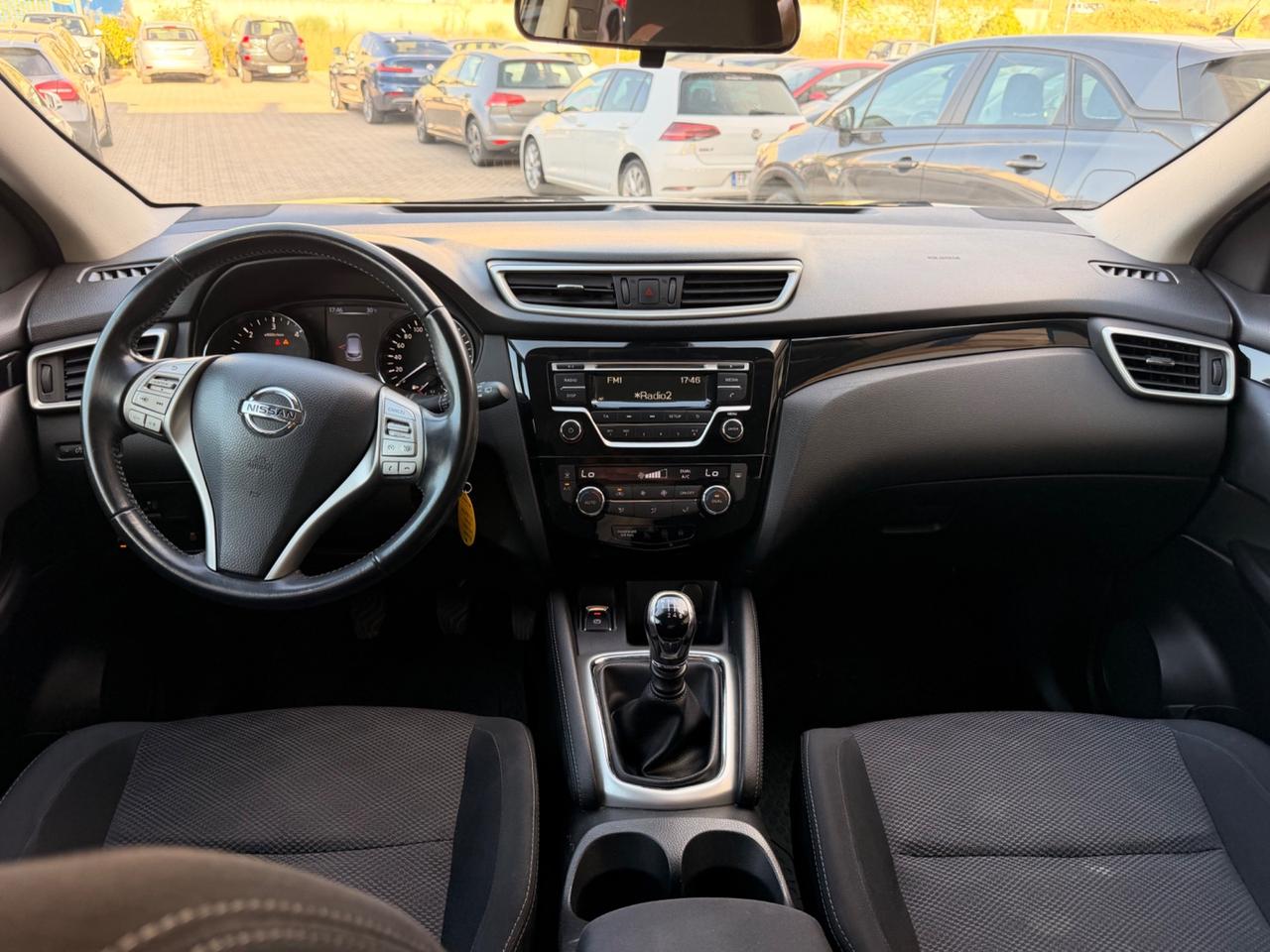 Nissan Qashqai 1.5 dCi Visia