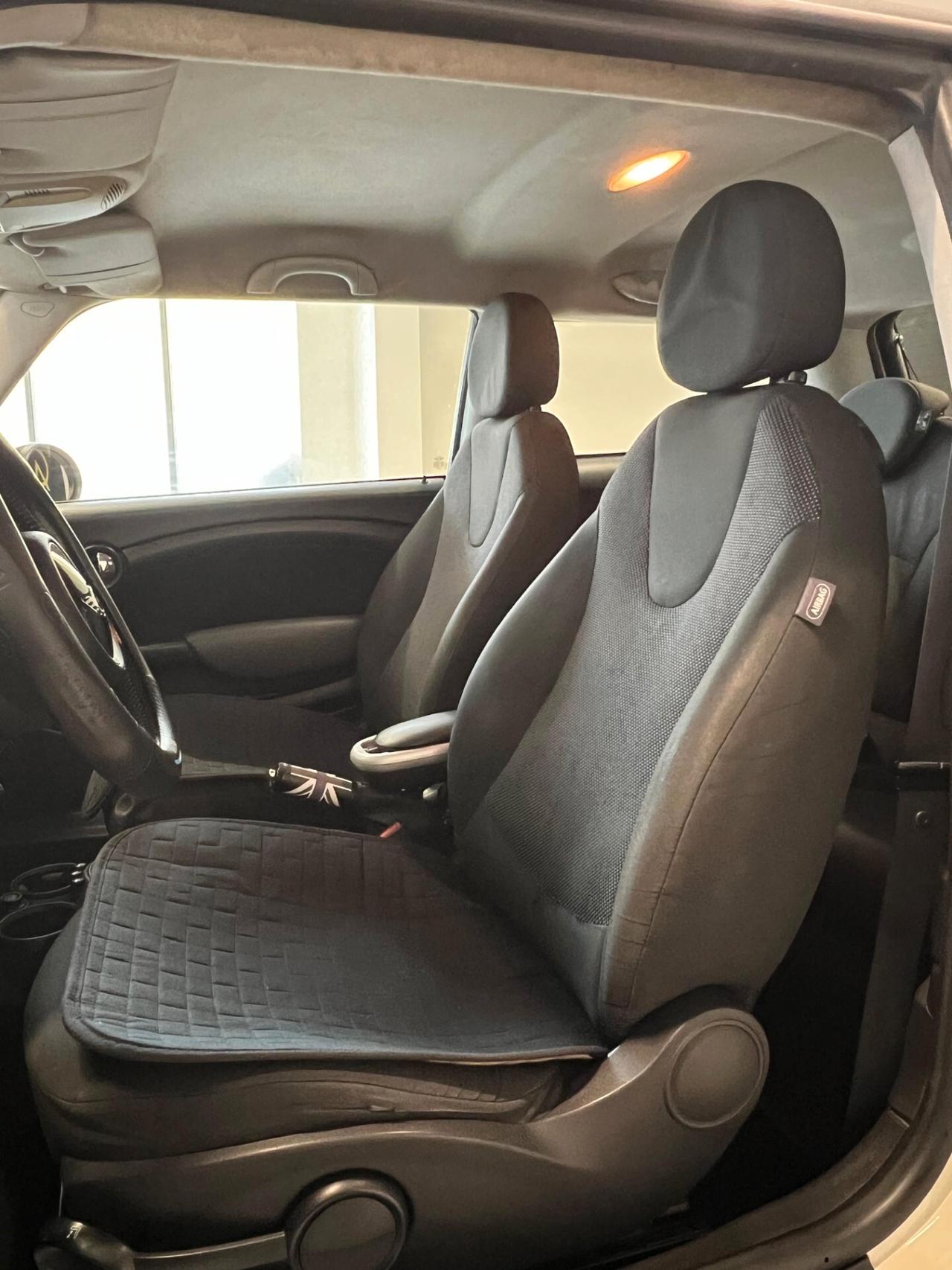 Mini 1.6 16V Cooper D