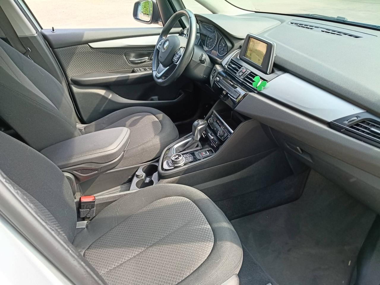 BMW 218 D Active Tourer Luxury anno 2016 km 47000 Vettura PERFETTA!