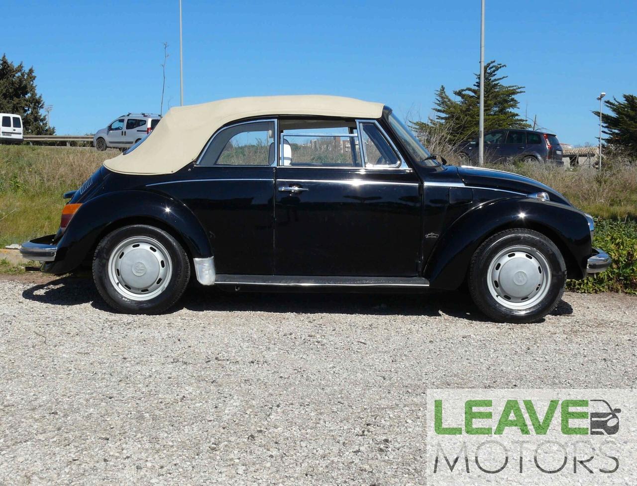 Volkswagen Maggiolino CABRIO (M1100)