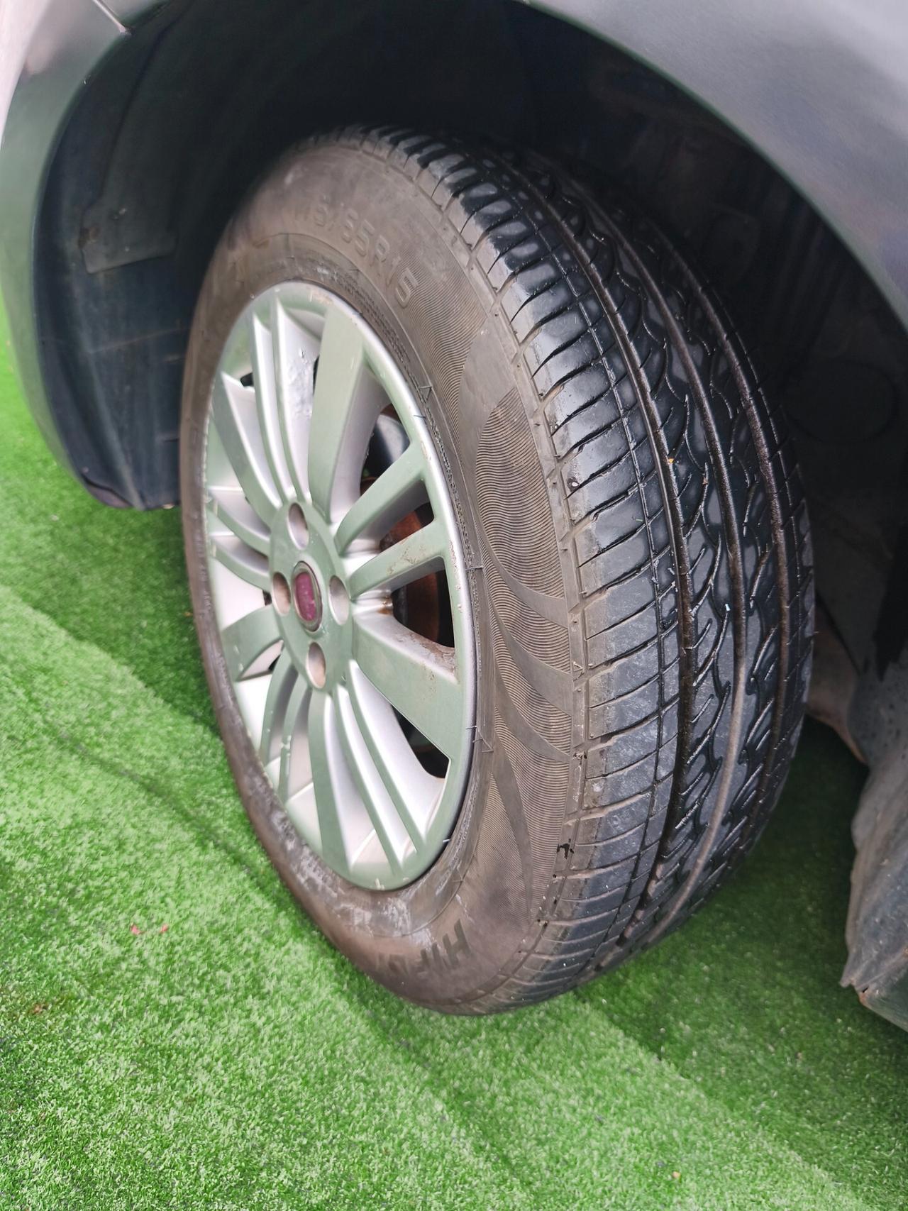 Fiat Punto 1.2 8V 5 porte Pop