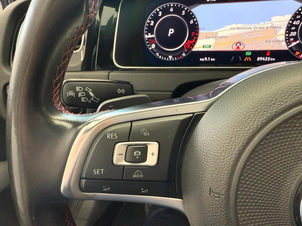 Volkswagen Golf 7.5 GTI Performance 245cv