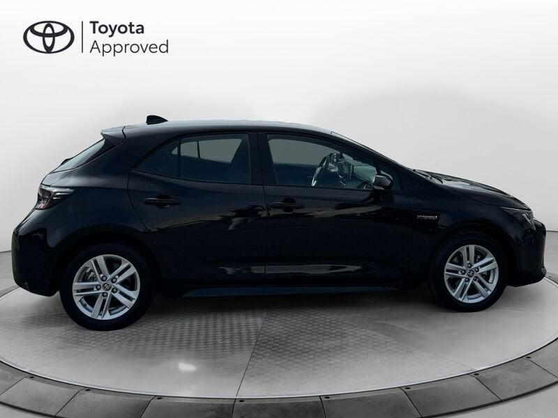 Toyota Corolla 1.8 Hybrid Active