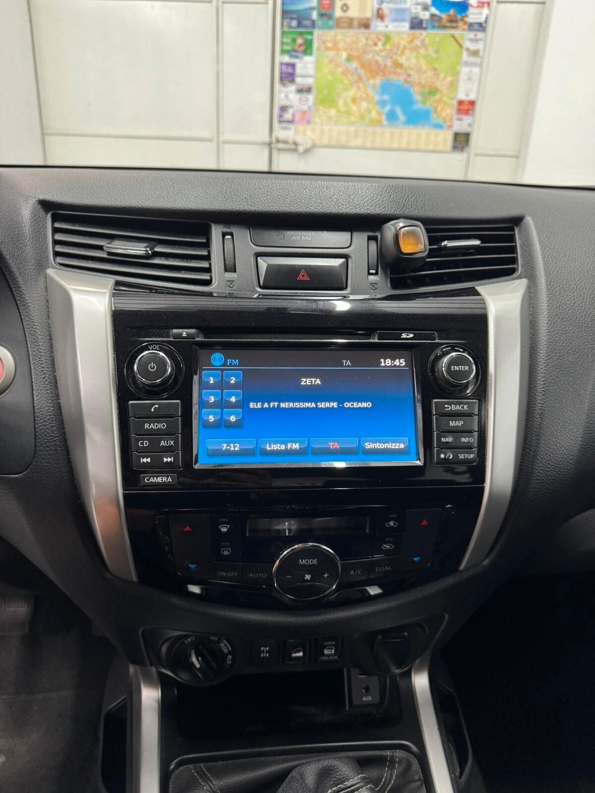 Nissan Navara 2.3 dCi 4WD Double Cab N-Connecta