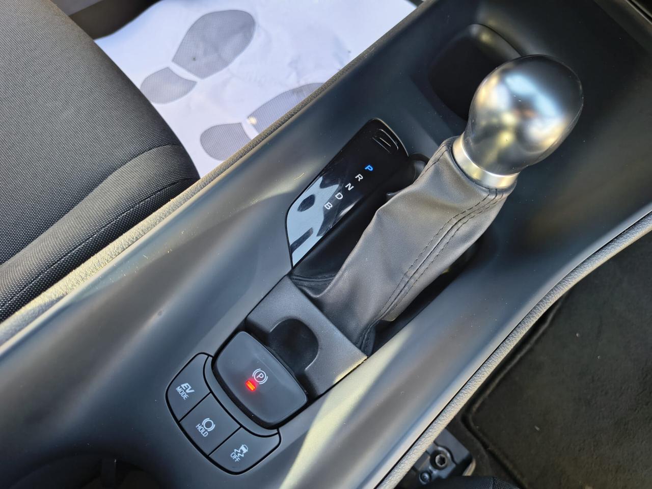 Toyota C-HR 1.8 Hybrid E *PREZZO SENZA VINCOLI*