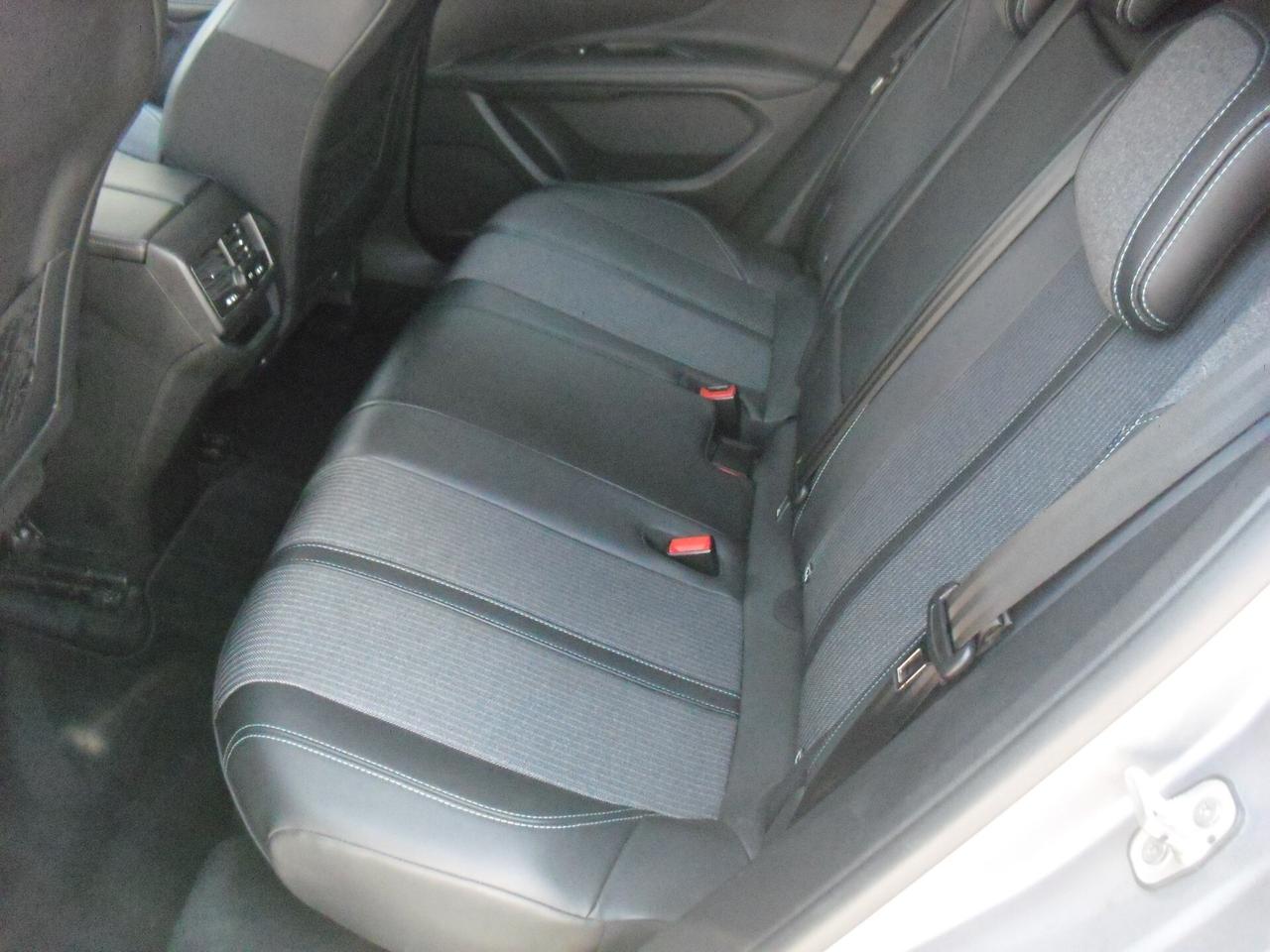 Peugeot 3008 BlueHDi 130 S&S EAT8 Allure Pack, DA VETRINA!! PERFETTE CONDIZIONI