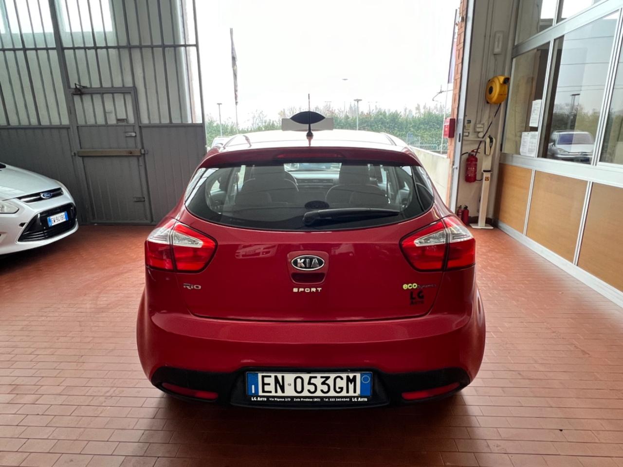 Kia Rio 1.1 CRDi WGT 5p. EX