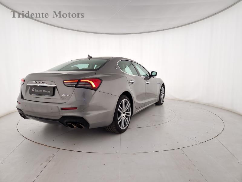 Maserati Ghibli 2.0 Hybrid MHEV Gransport RWD Auto