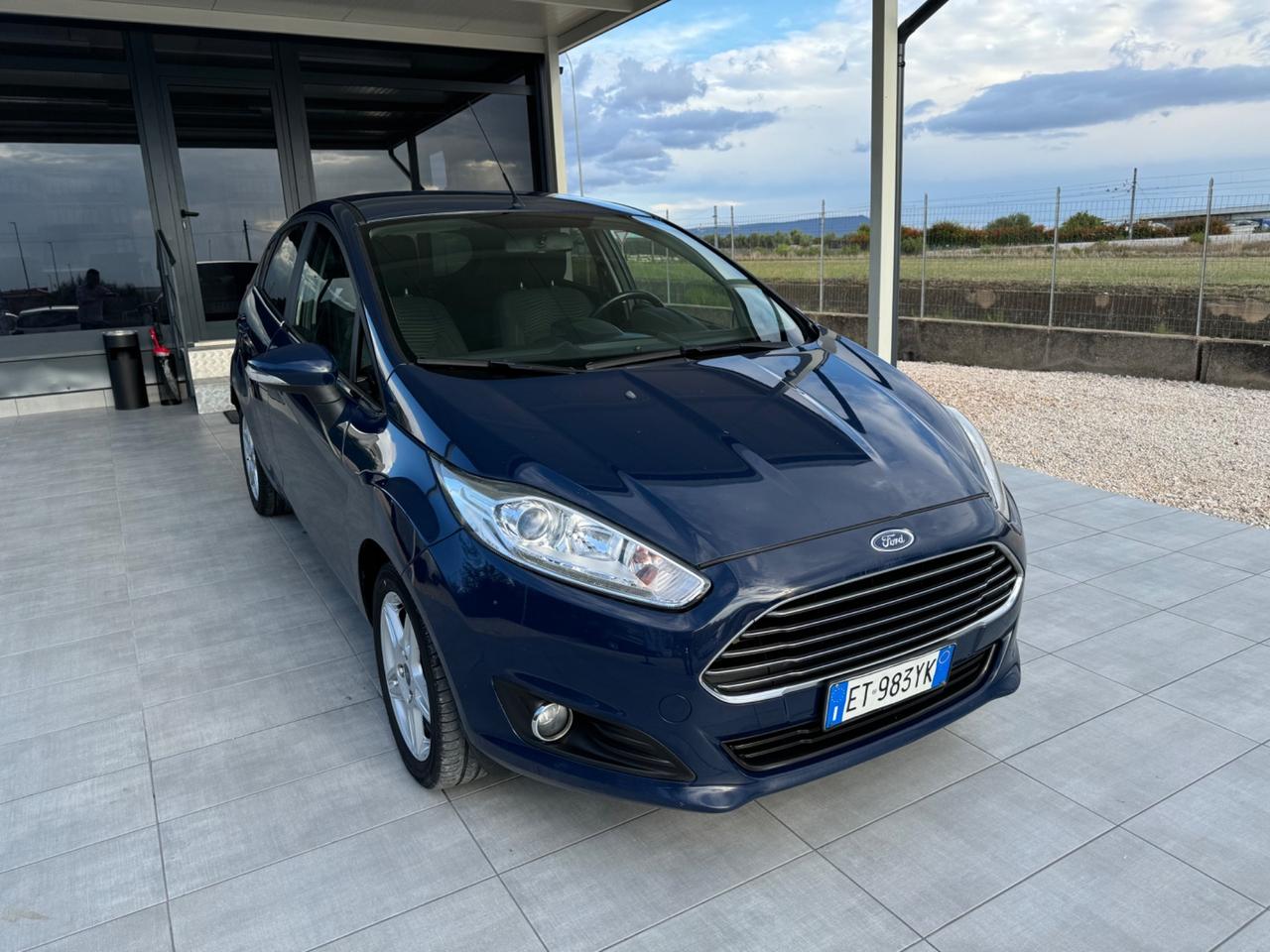 Ford Fiesta 1.5 TDCi 75CV 5 porte Titanium