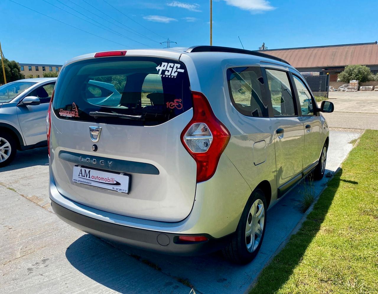 Dacia Lodgy 1.5 dCi 8V 90 cv. 5 posti Lauréate