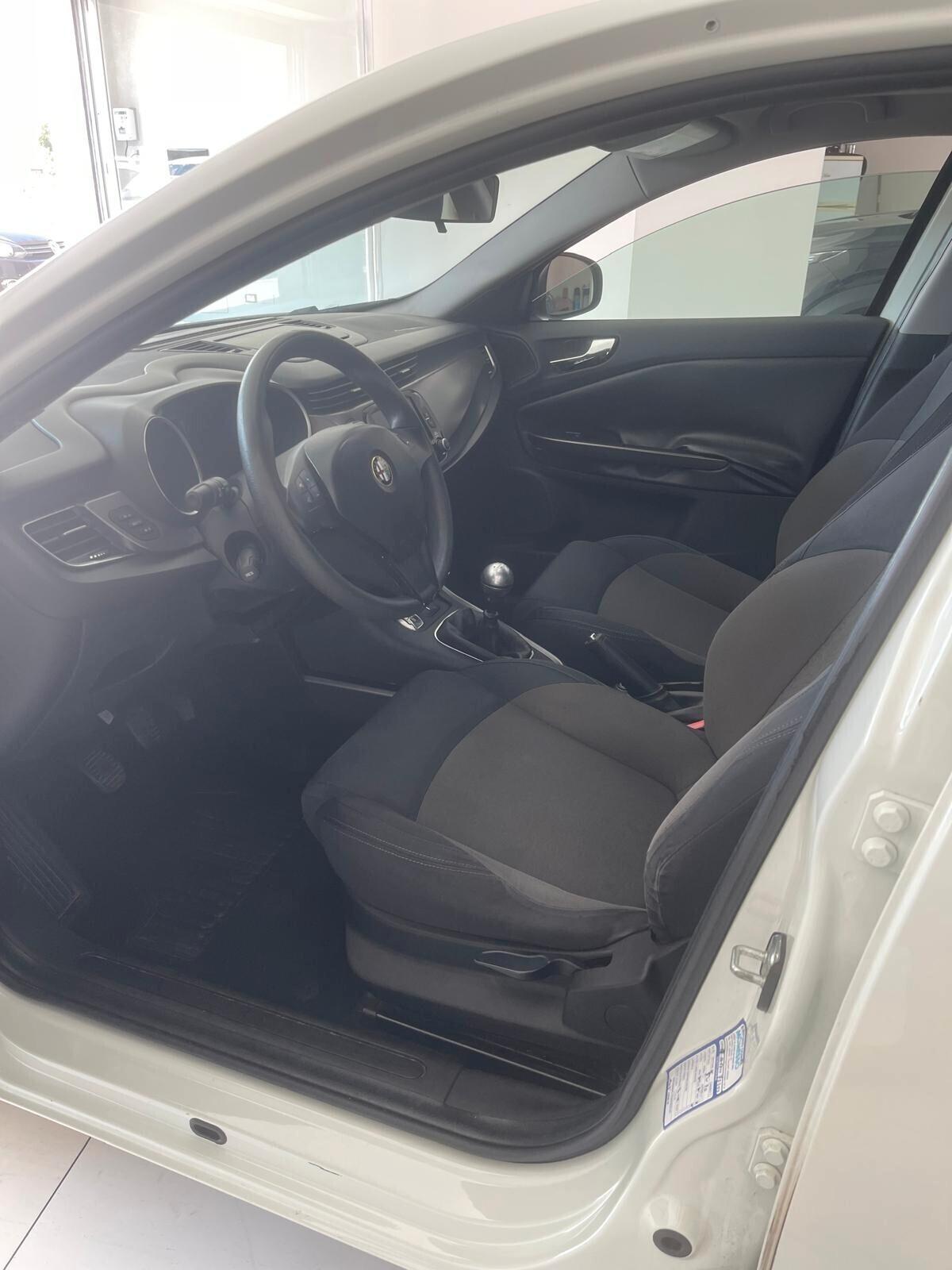 Alfa Romeo Giulietta 1.6 JTDm-2 105 CV Progression