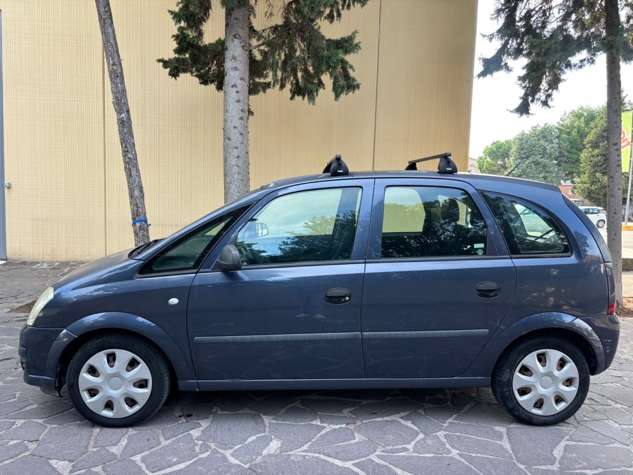 Opel Meriva 1.4 16V GPL-TECH Club